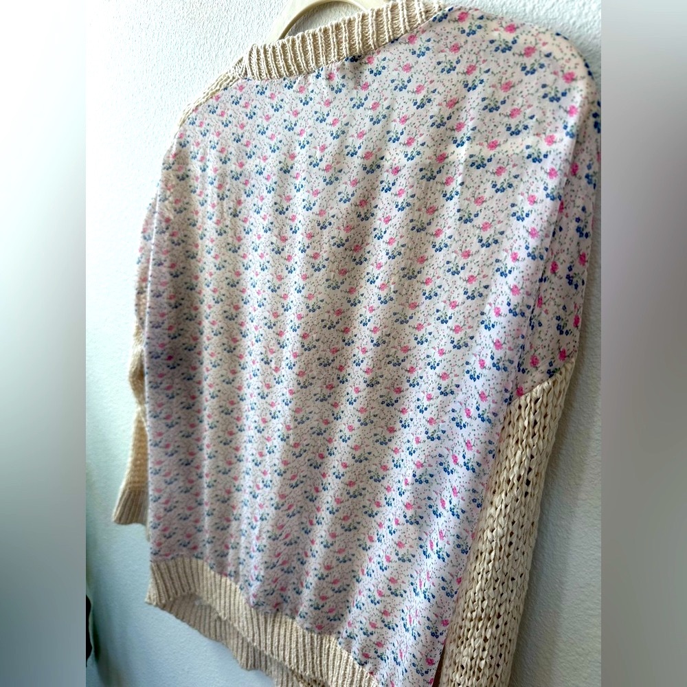 Moon Collection Sheer Knit Top - Picture 4 of 8